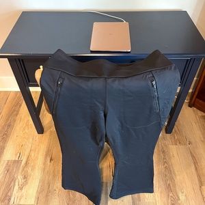 Athletea Size Medium Peak Hybrid Fleece Pant